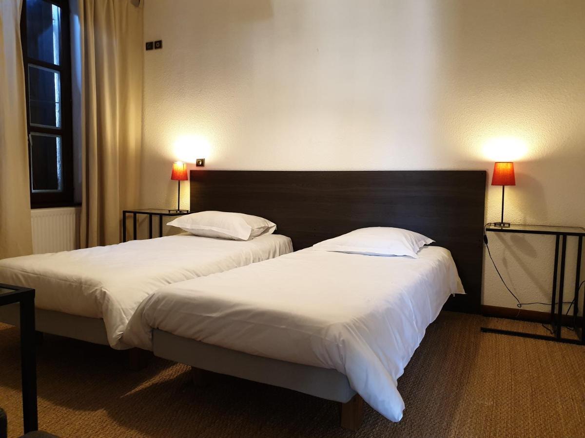 Le Relais Des Dix Crus - Logis Hotel B&B Corcelles-en-Beaujolais Exteriör bild